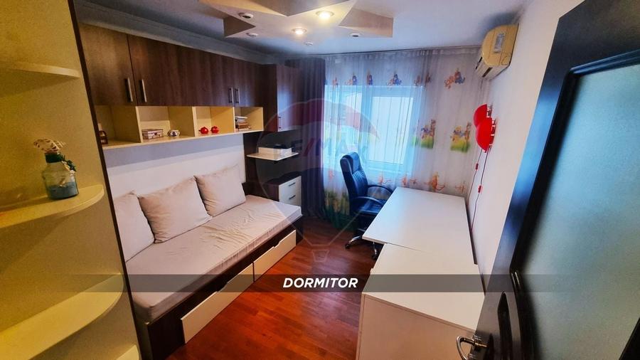 Apartament cu 3 camere plus boxa de vanzare pe strada Moldovei - 7