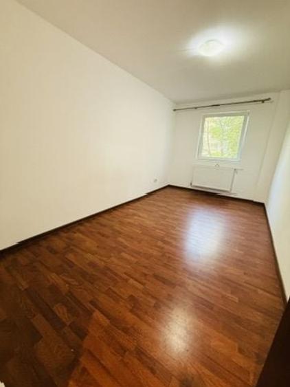 Dacia | 3 Camere | Etaj 1 - 13