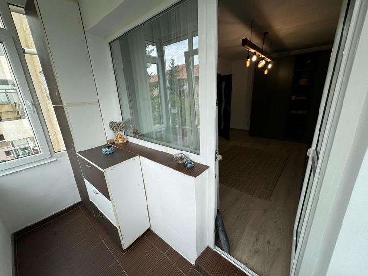 Ofer spre inchiriere  garsoniera 400E - 3