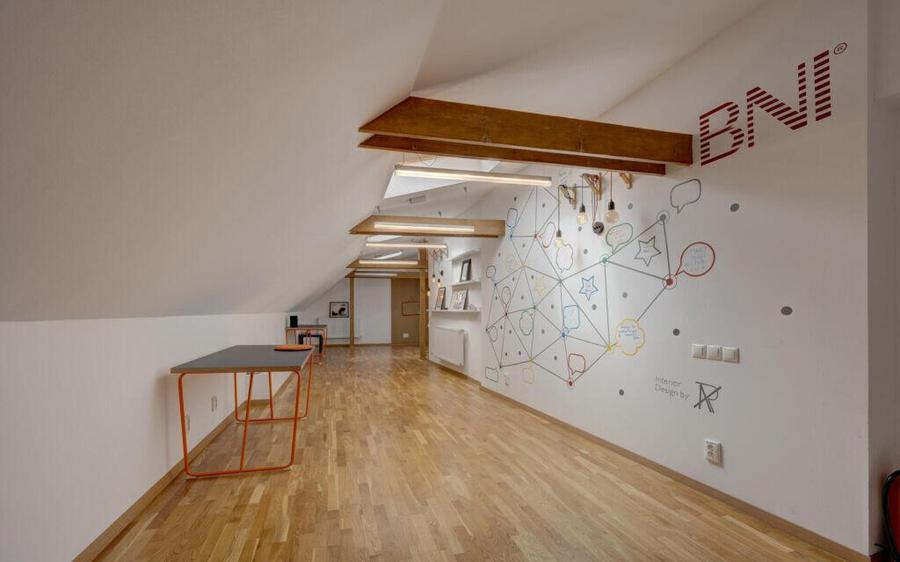 In Cartierul Evreiesc, casa 3 camere pivnita si mansarda - 5