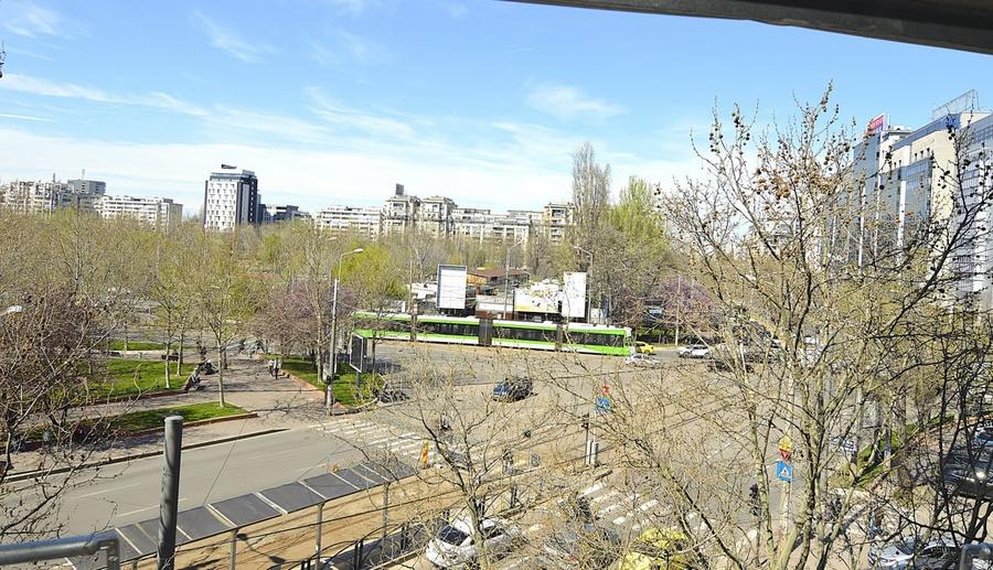 VANZARE APARTAMENT 3 CAMERE UNIRII - NERVA TRAIAN-BLOC LOTO - 26