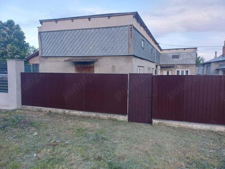 Vand casa batraneasca comuna Vulturu jud Vrancea. - 2