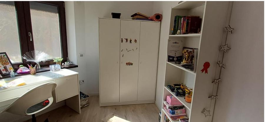 Apartament 4 camere cu curte proprie,la casa - 15