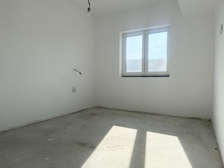 Duplex, 115mp utili, 310mp teren, 4 camere, Curent trifazic-Sacalaz - 6