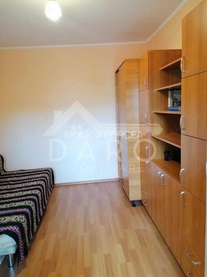 De i^nchiriat(cu contract) apartament cu 2 camere Dambu