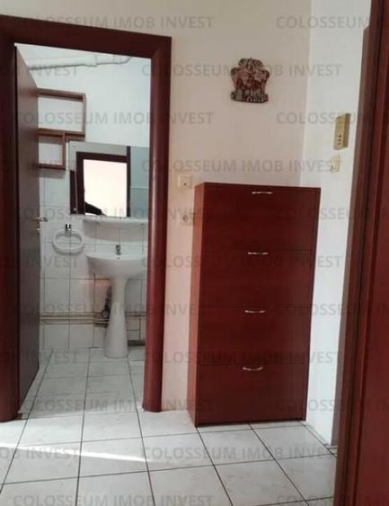 Garsoniera decomandata - zona Garii - 3