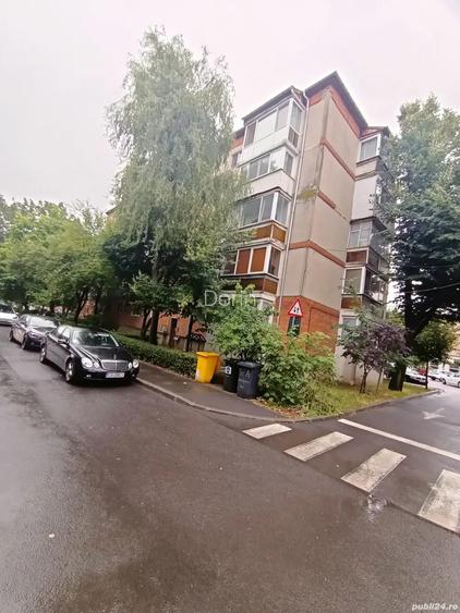 Proprietar,Vand in Soarelui,Decomandat cu Centrala+Clima+Geam Baie,Etajul 2,Merita Vazut 100%,Neg Proprietar,Vand in Soarelui,Decomandat cu Centrala+Clima+Geam Baie,Etajul 2,Merita Vazut 100%,Neg