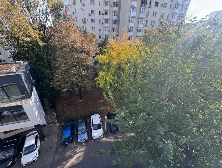 3 camere, 70 mp + balcon, Calea Dorobanților - 1