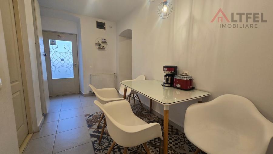 AFACERE LA CHEIE! Garsoniera 48 mp regim hotelier Papiu Ilarian - 7