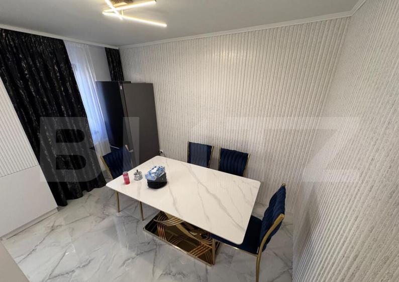 Apartament de vanzare, cu 2 camere, zona Micro 6 - 7