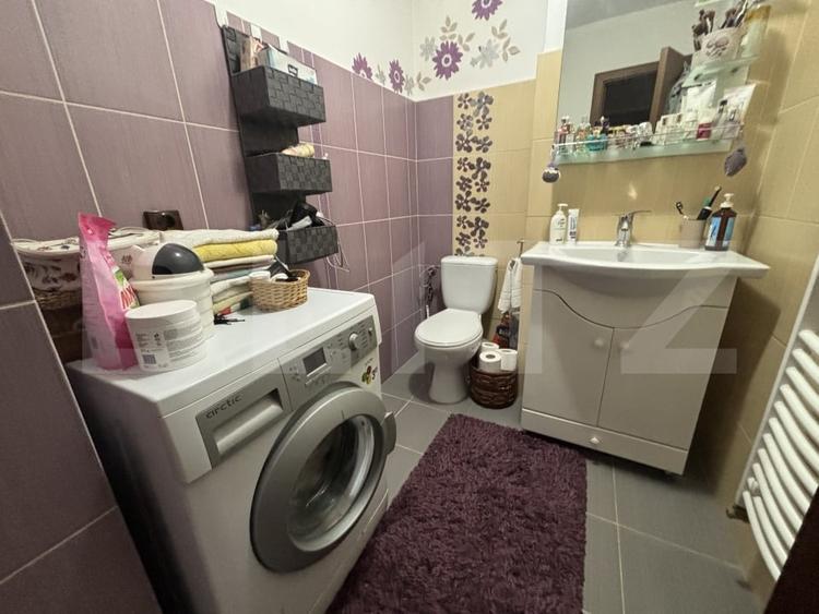 Apartament cu 3 camere decomandat, mobilat în Carpați 2