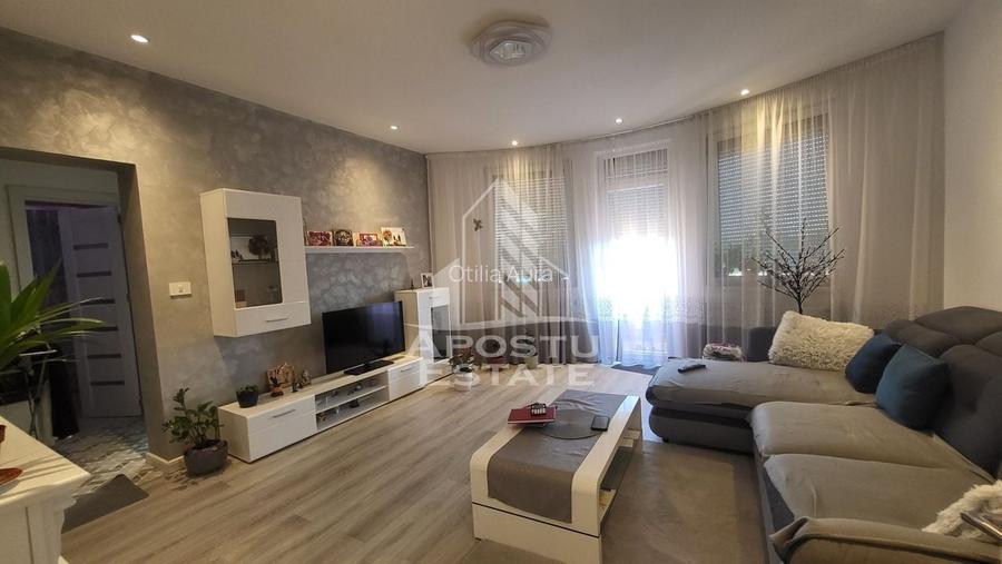 Apartament cu 3 camere,2 bai,renovat,complet mobilat utilat,Girocului