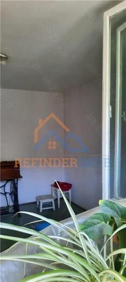 Apartament de vanzare cu 3 camere, zona Ozana - 3