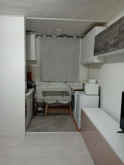 Vanz gars la P din 4, 16 mp, bloc de ap ?i gars, 1994, izolat,sect 2-zona Doamna Ghica, 32000 Euro - 9