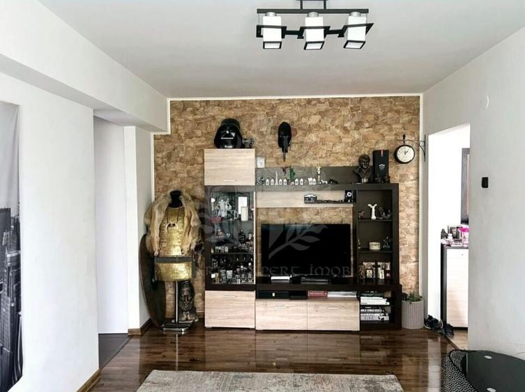 2 CAMERE// ULTRACENTRAL//KM 0 - 1