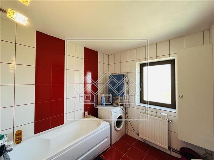 Casa de vanzare in Sibiu - individuala - 210 mp utili + 500 mp teren - 6