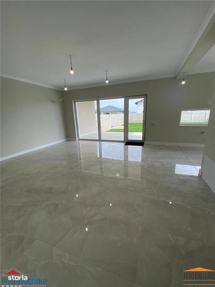 Casa noua 2026 Parter-7Km de Arad-Zimand Cuz - 1
