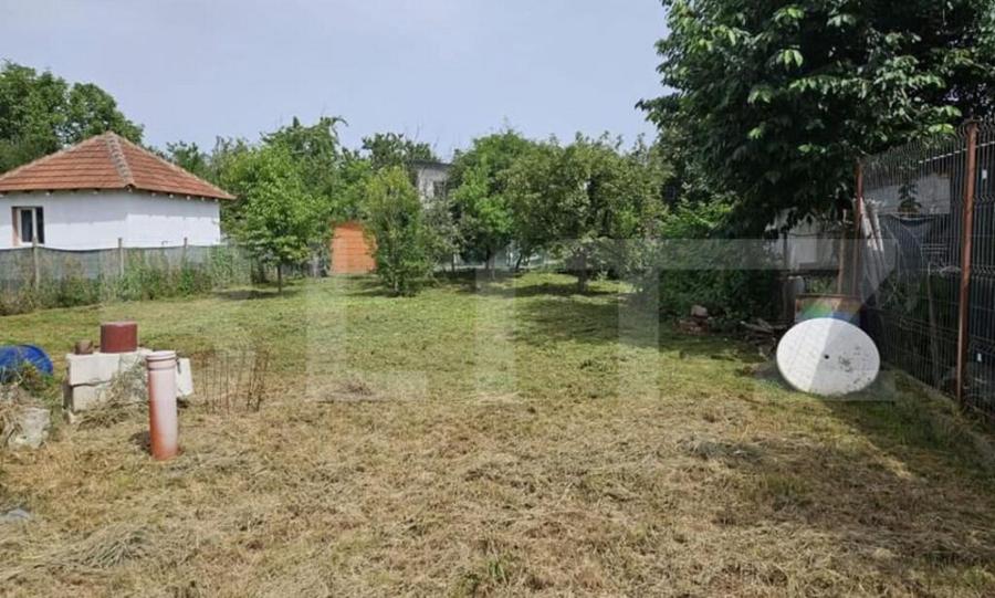 Casa de vanzare, 37 mp utili/nivel, teren 500 mp, zona Berc - 14