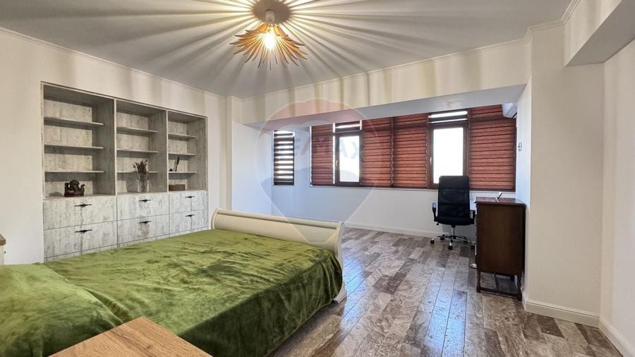 Apartament 3 camere de vanzare Tiglina1 Bloc NOU 2002 - 11