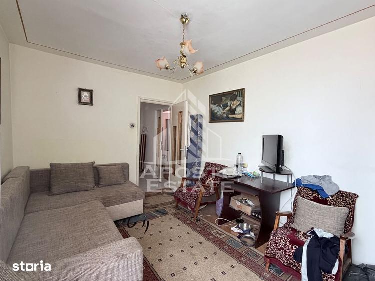 Apartament cu 2 camere decomandat în Șagului
