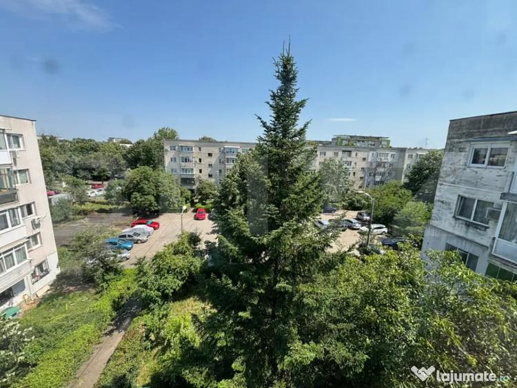 Apartament cu 2 camere decomandat în Nord
