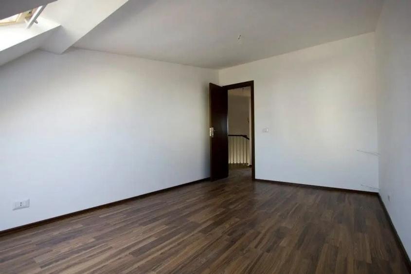 Apartament cu 2 camere decomandat în Burdujeni