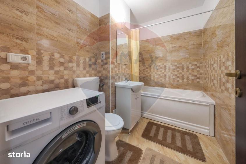 Apartament cu 2 camere semidecomandat în Sânpetru