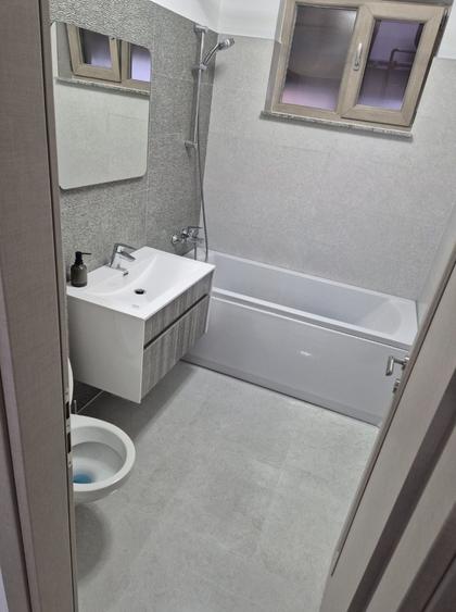 Casă cu 3 camere cu Teren 200 Mp în Trivale