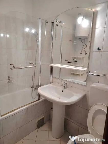 Apartament cu 2 camere semidecomandat în Crângași