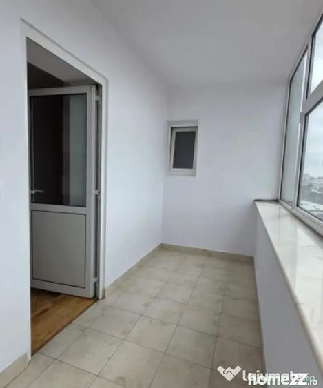 Apartament cu 4 camere decomandat în Matei Voievod