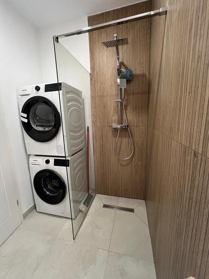 Apartament cu 2 camere decomandat în Lotus