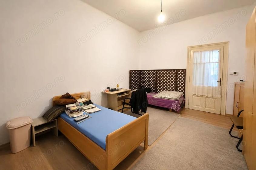 Apartament cu 4 camere semidecomandat în Brâncoveanu