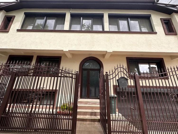 Casă cu 10 camere cu Teren 246 Mp în Eminescu