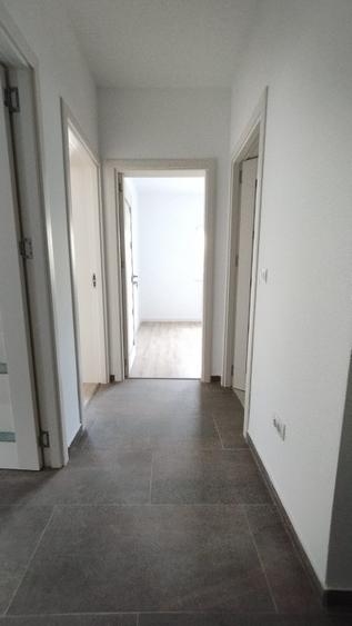 Apartament cu 2 camere decomandat în Păcurari — fotografia 2