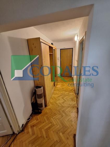 Apartament cu 2 camere decomandat, mobilat în Bucovina