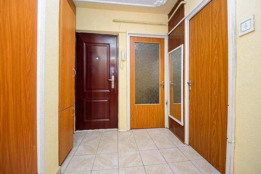 2 camere decomandat, etaj 1/4, zona Dacia - 7