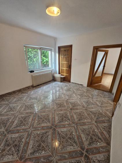 Casa  solida si locuibila 4 camere  Rudolf Walter - 6