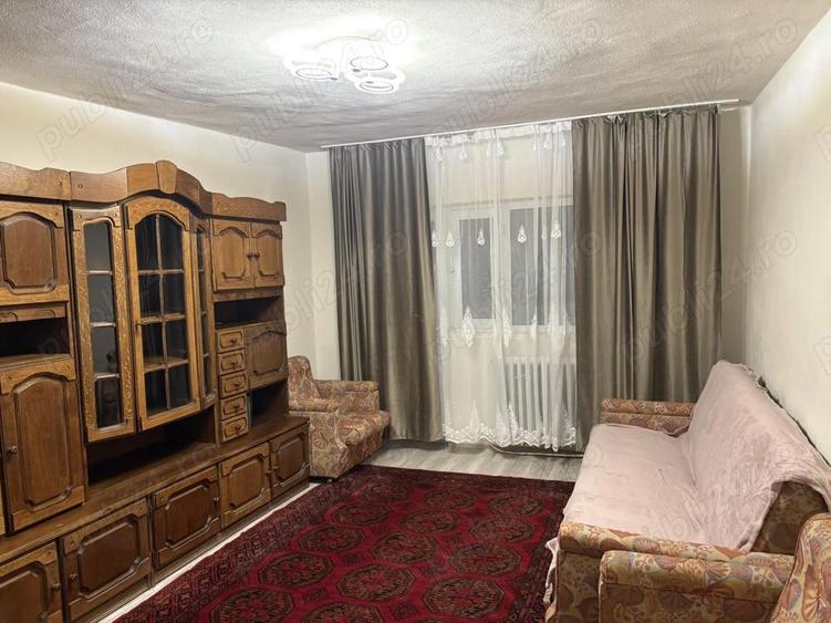 Inchiriez apartament 2 camere - 7