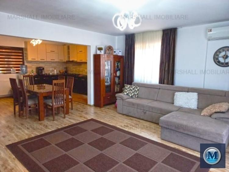Vila cu 5 camere de vanzare in Strejnicu, 243.92 mp #14654 - 2