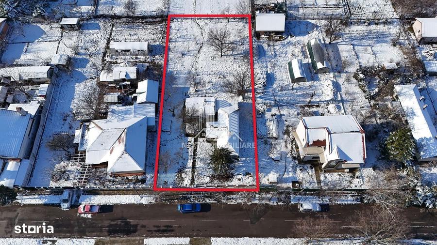 Teren 1.183 mp cu casa batraneasca, deschidere 22,37 ml - 5