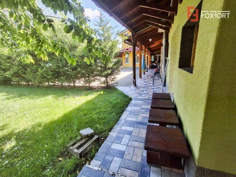 Casa individuala cu 8 camere si teren de 832 mp de vanzare, zona Girocului - 37