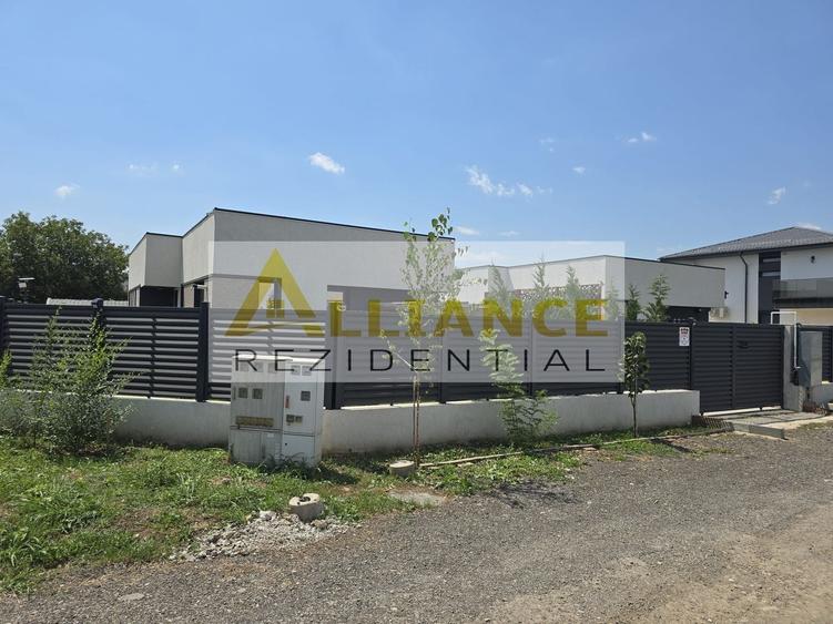Casă individuală cu 4 camere cu Teren 429 Mp în Berceni