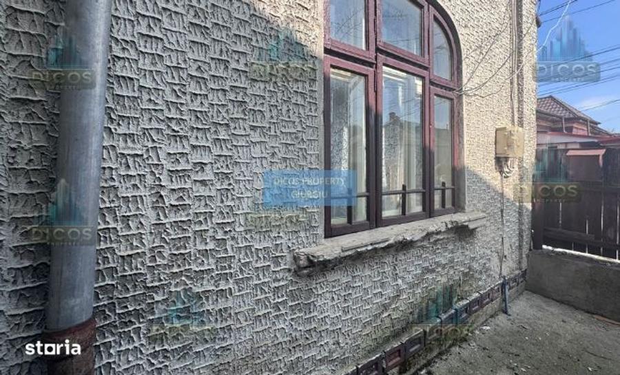 Casa de vanzare cu 3 camere - 1