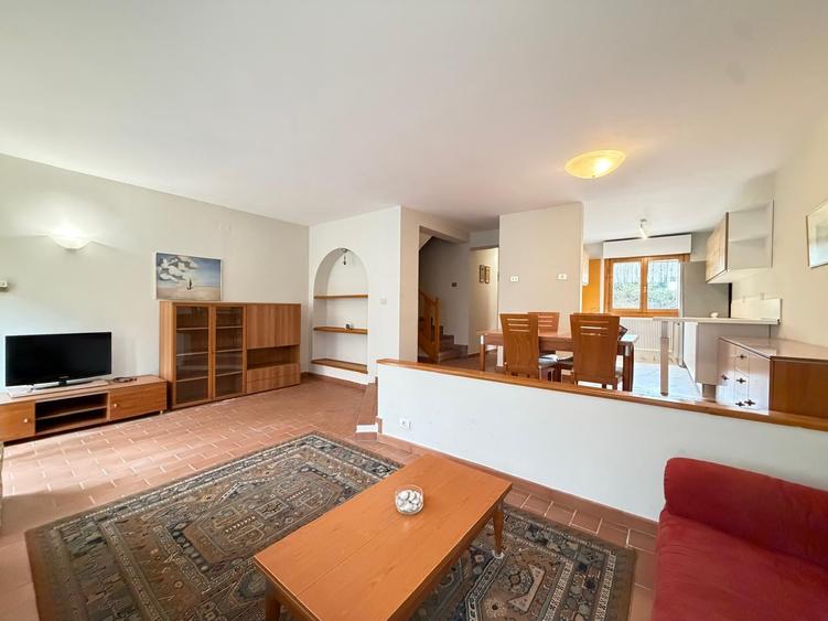 Iancu Nicolae | Inchiriere vila | 3 dormitoare | Curte - 5