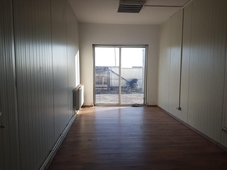 Hala industriala, 300mp, apa canalizare birouri teren 700mp ingradita, acces TIR - 8