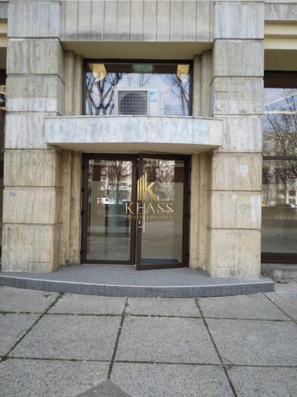 Spatiu comercial parter, stradal, 97 mp,  vitrina, centrala proprie, zona Unirii - 2