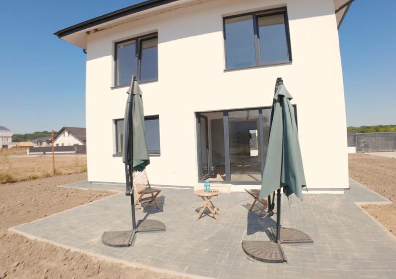 2 vile cochete in apropierea padurii cu teren generos - 23