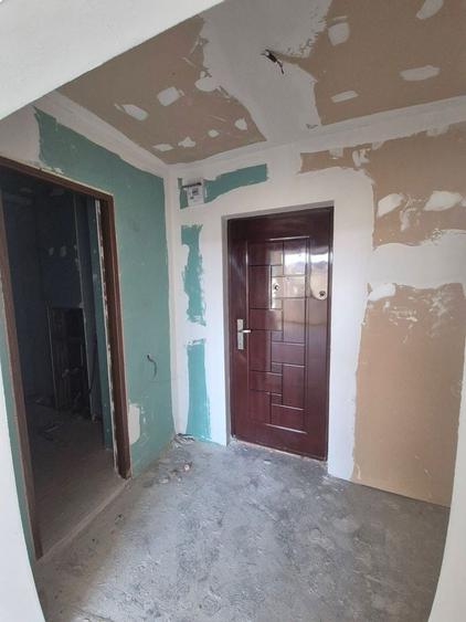 Garaoniera de vanzare - 6