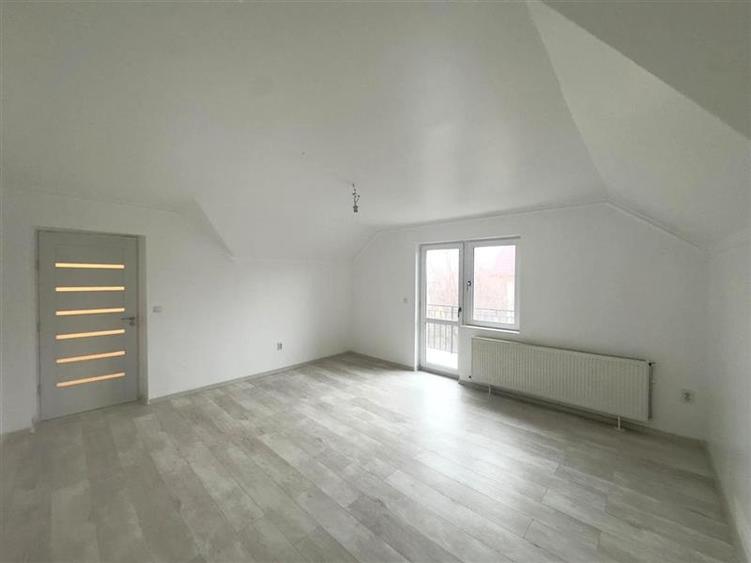 Casa 4 camere, intabulata, Valea Lupului, zona buna. - 16