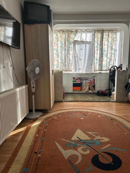 Vand apartament 2 came in centrul orasului Pitesti - 2